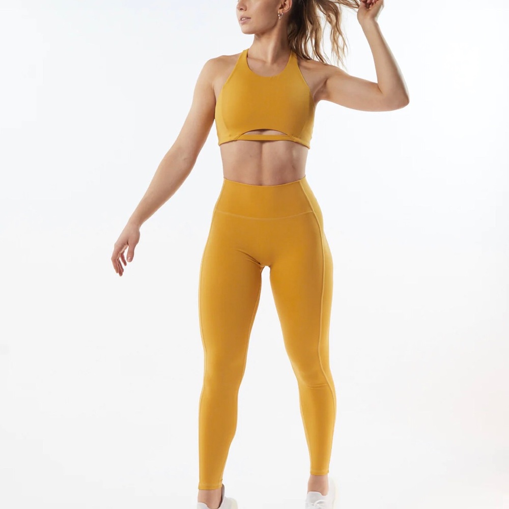 Alphalete pulse kinetic leggings